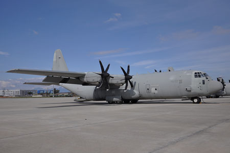 100000 ore di volo per i c 130j image 7