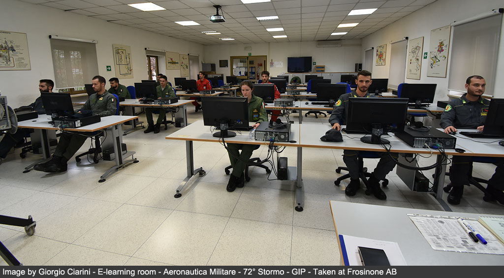 72 stormo image 18