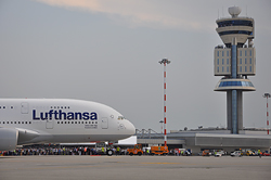 a 380 lufthansa image 10