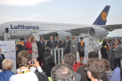 a 380 lufthansa image 20