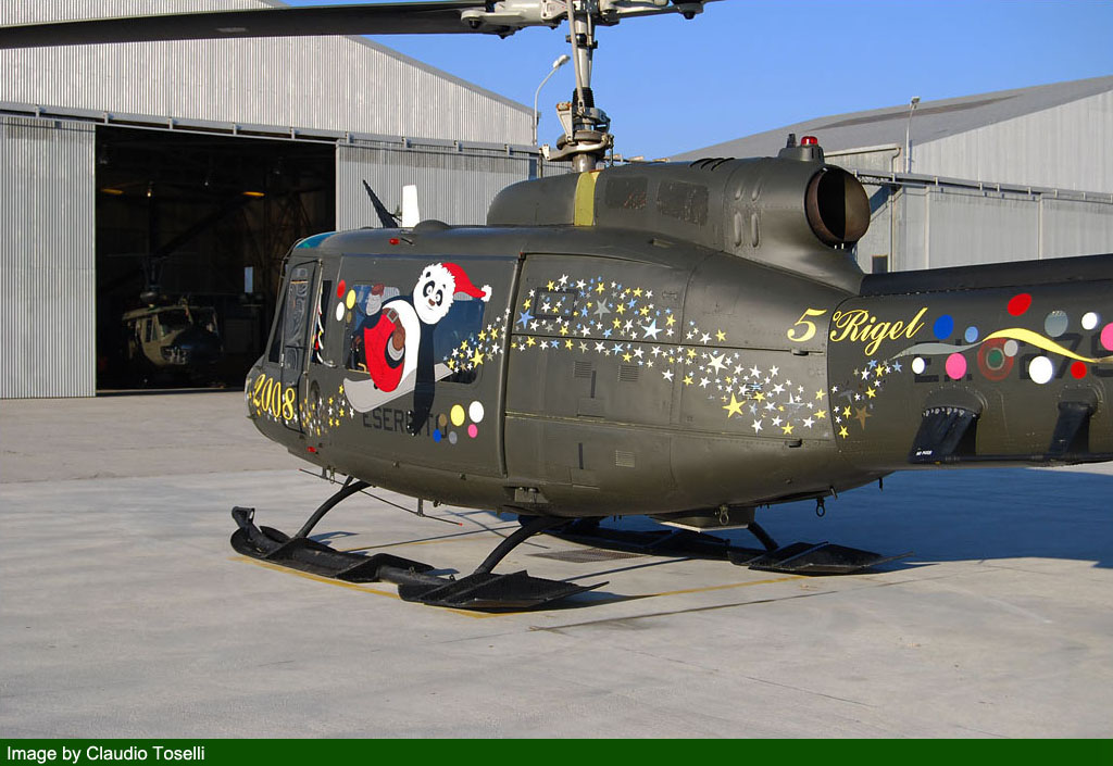 ab 205 italian army casarsa 2008 image 3