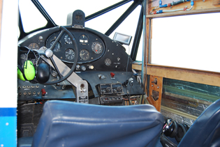 aviation antiques in tuscany image 15