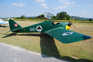 aviation antiques in tuscany image 4