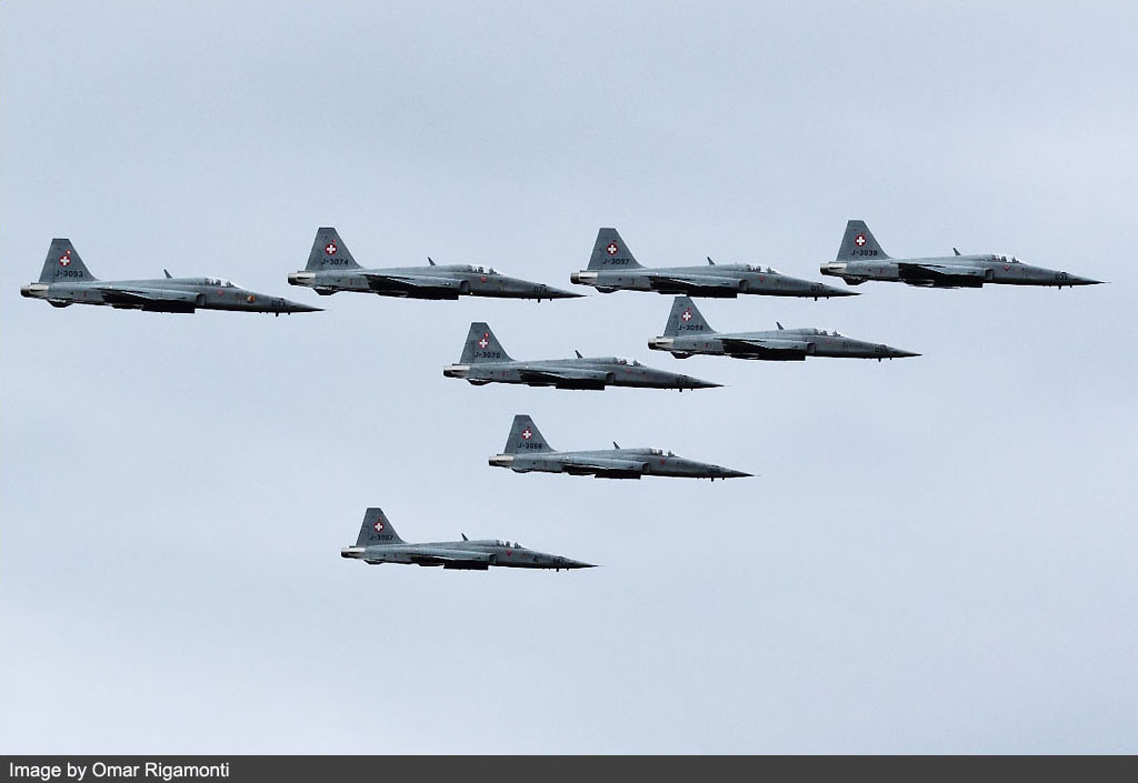 axalp air power demo 2012 image 4