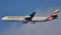 dubai airport spotting 2011 image 7
