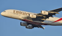 dubai airport spotting 2011 image 8