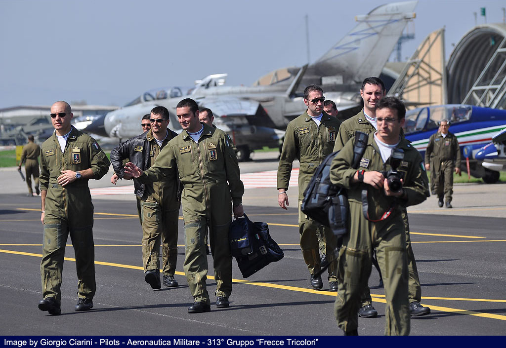 frecce tricolori addestramento a piacenza image 15