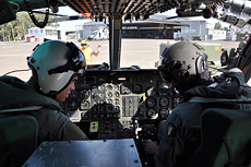 in volo con laviazione navale della marina militare image 2