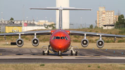 lisbona airport spotting 2011 image 11