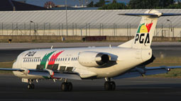 lisbona airport spotting 2011 image 32
