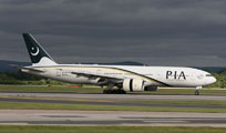 manchester airport spotting 2010 image 15